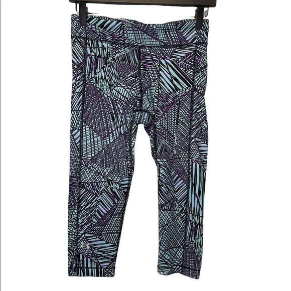 Under Armour Girls Crop Leggings Size Youth Large - Picture 1 of 5